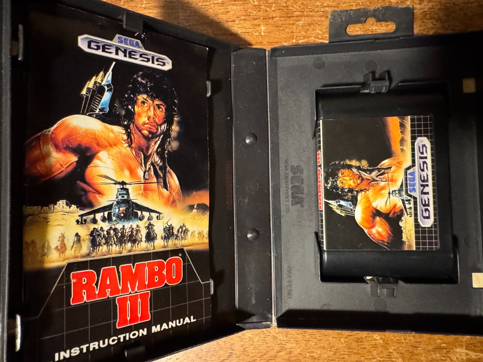Rambo III for Sega Genesis 1989 Complete with Box and Manual CIB w/ Hang Tab
