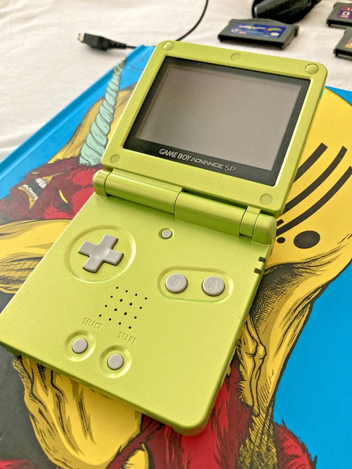 Nintendo Gameboy Advance SP Lime Green AGS-001 Bundle – Tested w/ Charger/Games