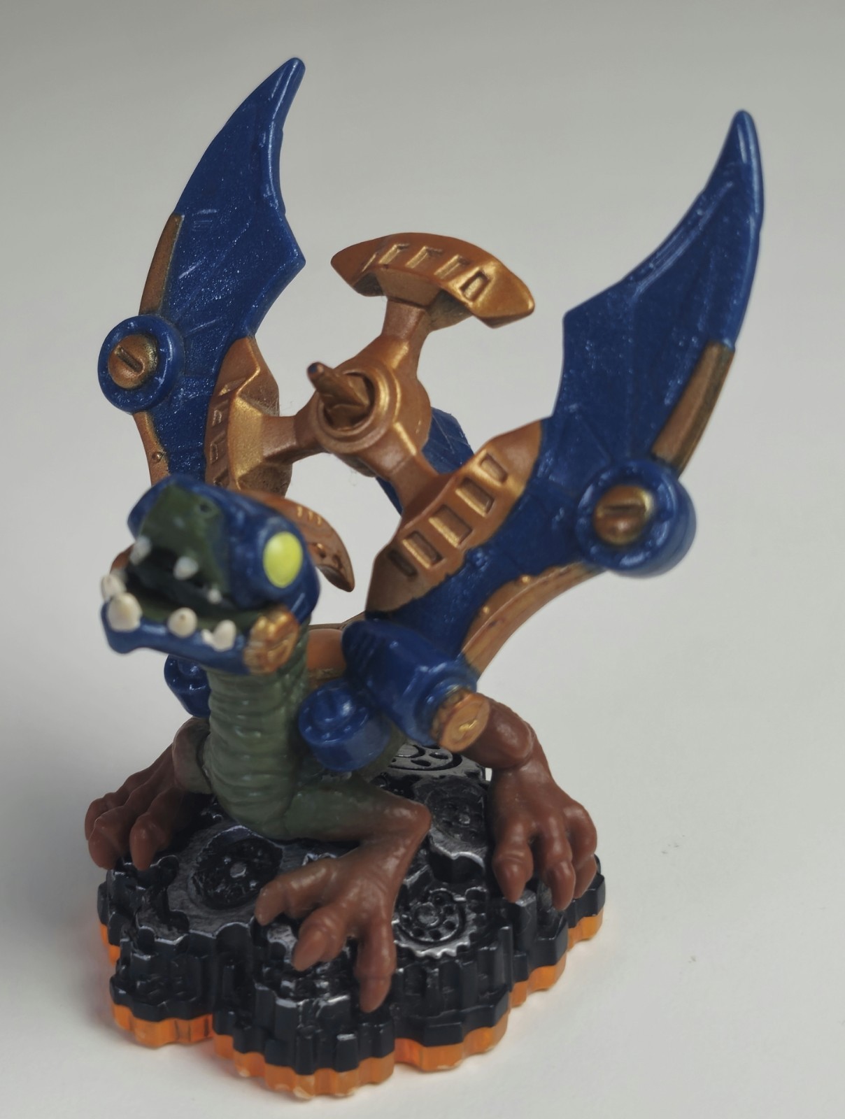 Skylanders Giants Drobot Series 2 Tech Element Figure – Orange Base