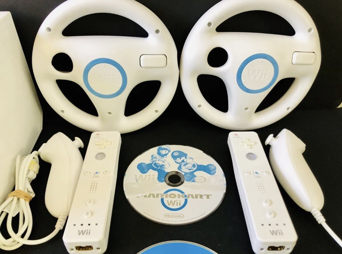 Nintendo Wii Console Mario Kart/Wii Sports Bundle, System, Wheels 2 Controllers!