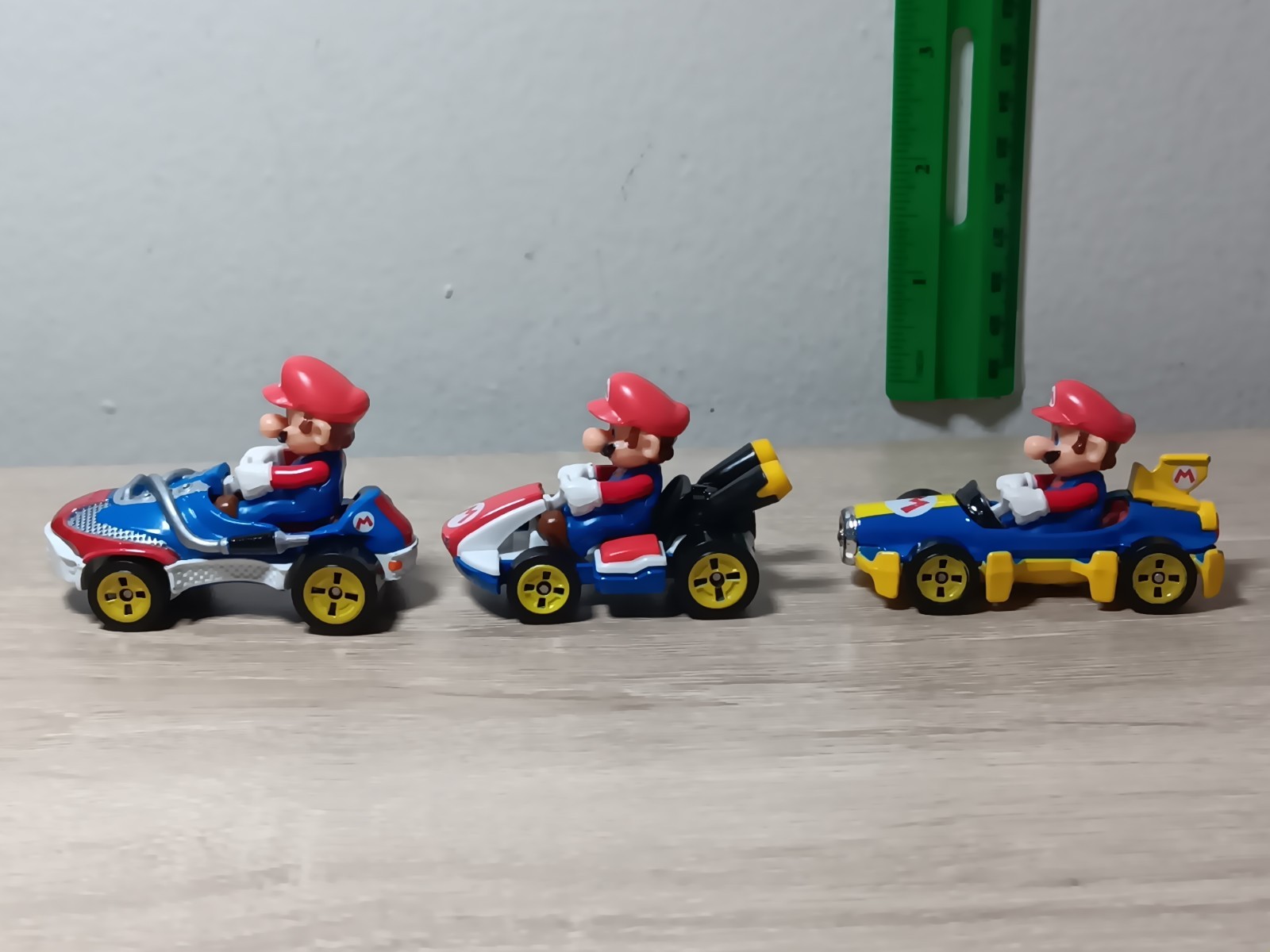 *FREE SHIP* 6-PK Super Mario Kart Hot Wheels Pipe Frame Wild Wing Mach-8 Sneaker