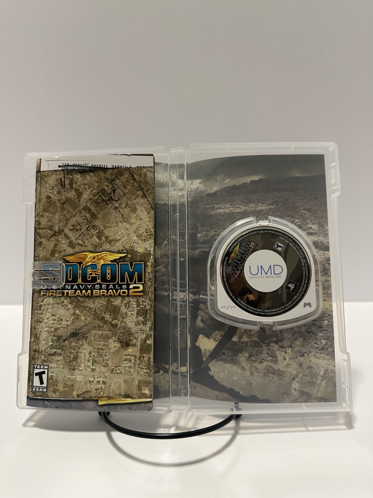 SOCOM U.S. Navy Seals: Fireteam Bravo 2 (Sony PSP, 2006) *CIB*