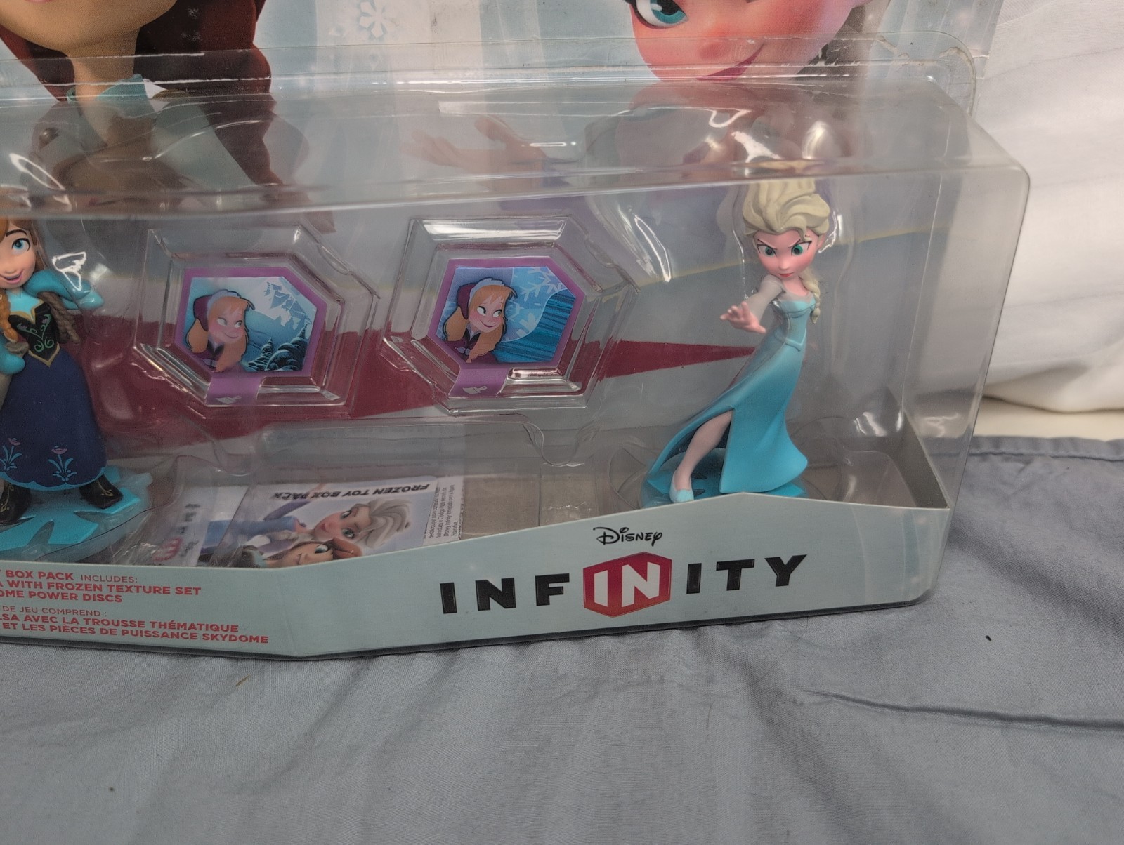 Disney Infinity Elsa & Anna Frozen Toy Box Pack Opened Box