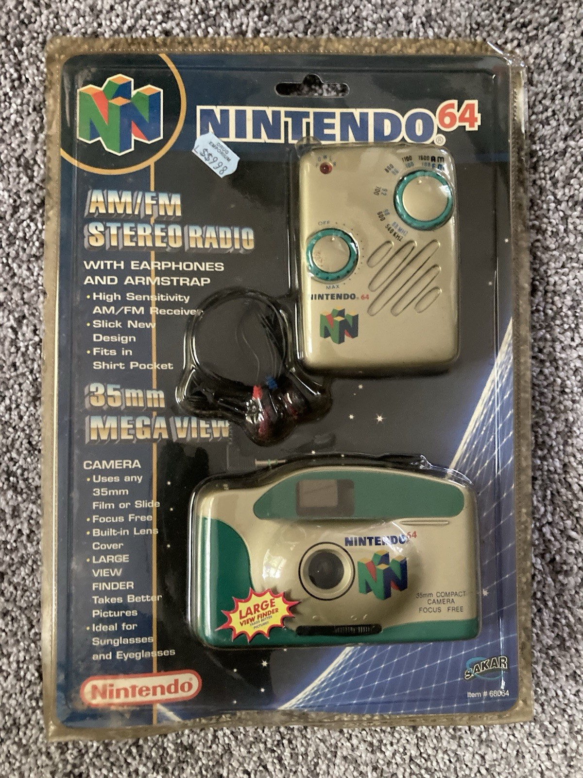 Nintendo 64 AM/FM Stereo Radio with Earphones & Large View Finder Collectible