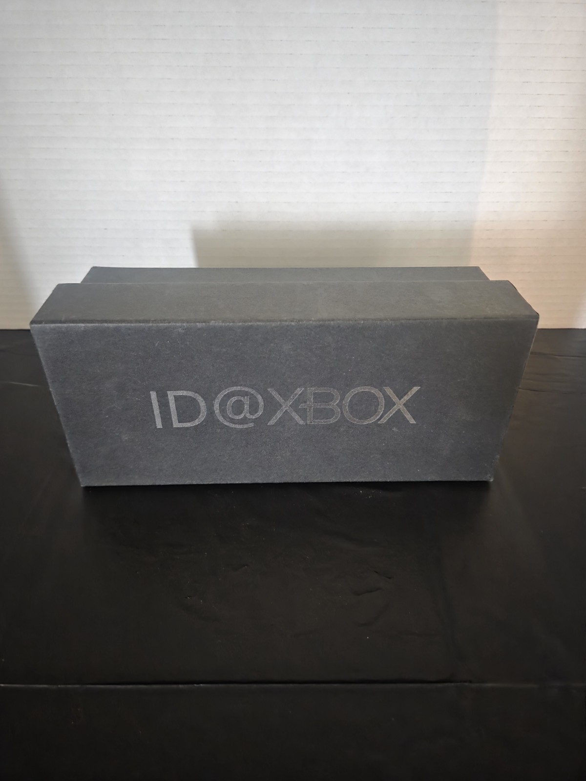 Xbox Award ID@Xbox 2017 500 Games Developer Award Glass Orginal BOX RARE