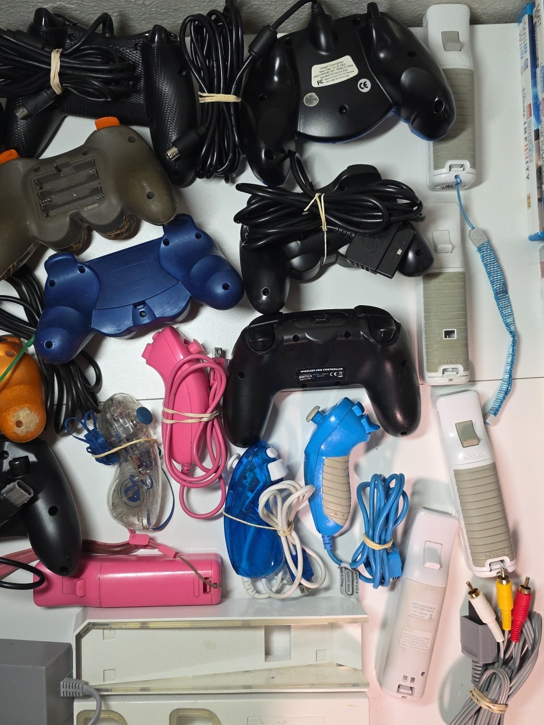 Lot Of 3rd Party Video Game Controllers & Accessories For Wii Xbox PS – Untested