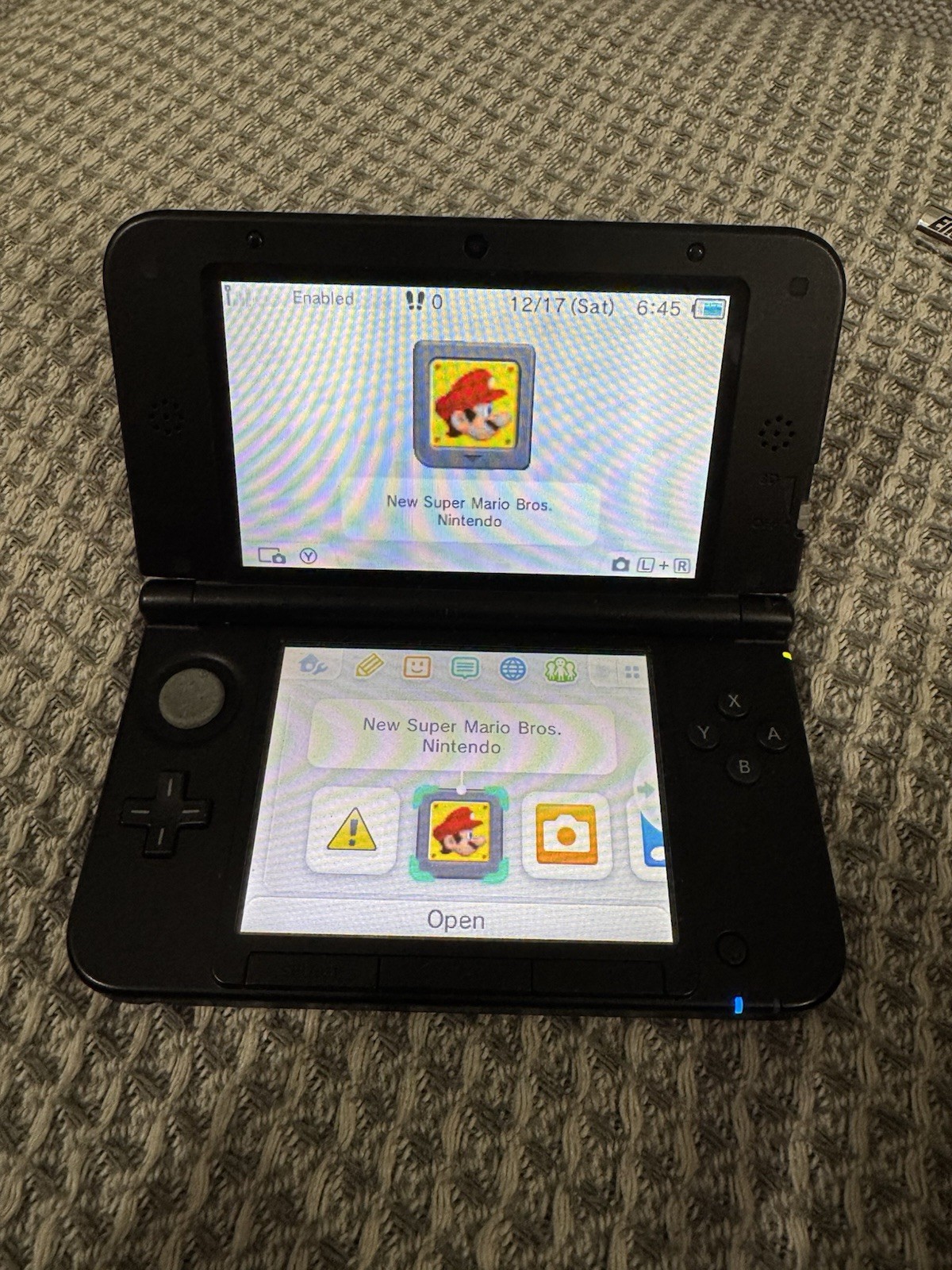 Nintendo 3DS XL 3D Capable Handheld System Red/Black 4GB Region Free