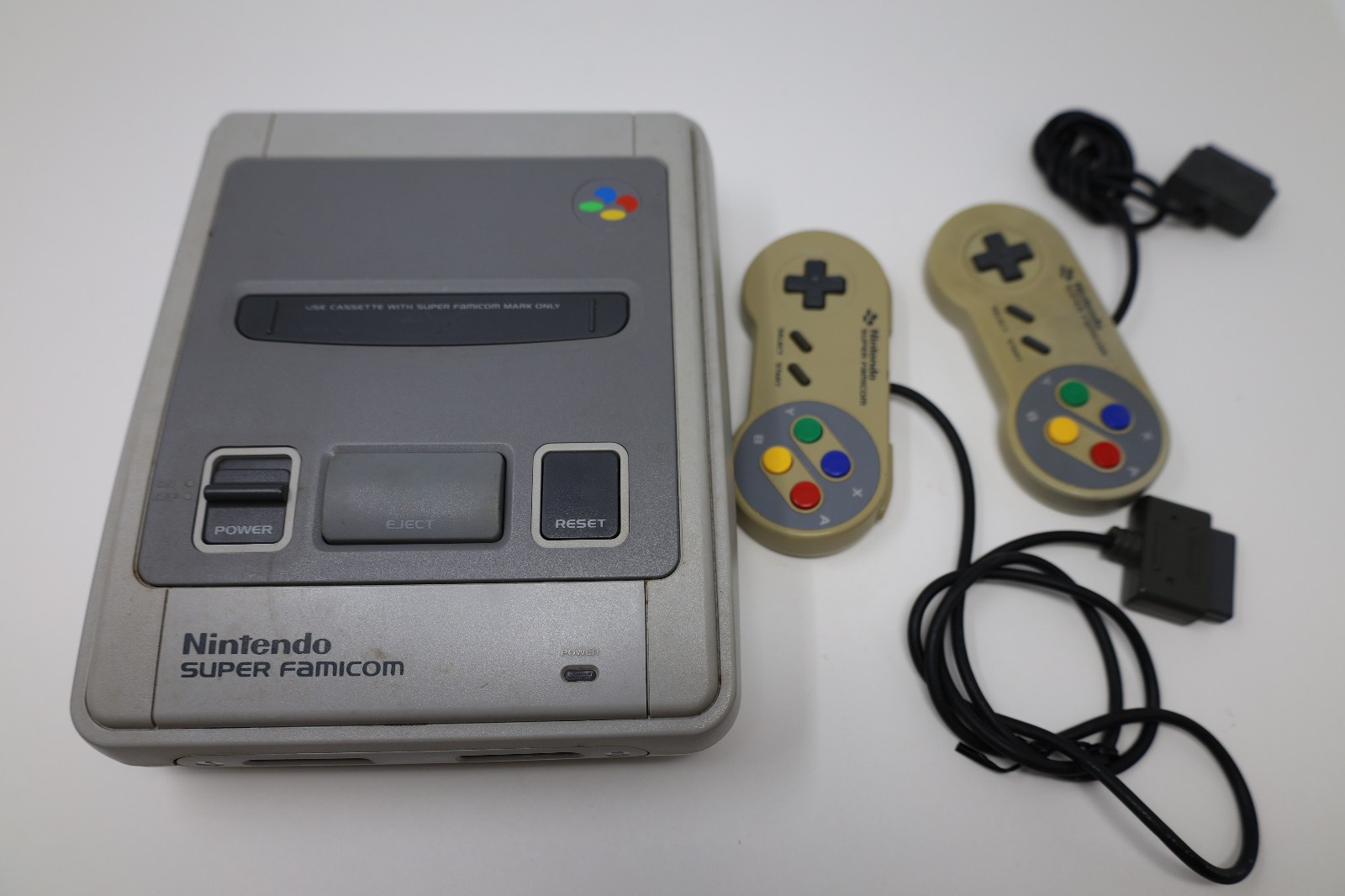 Nintendo Super Famicom Console Japan *US Seller* *Works*