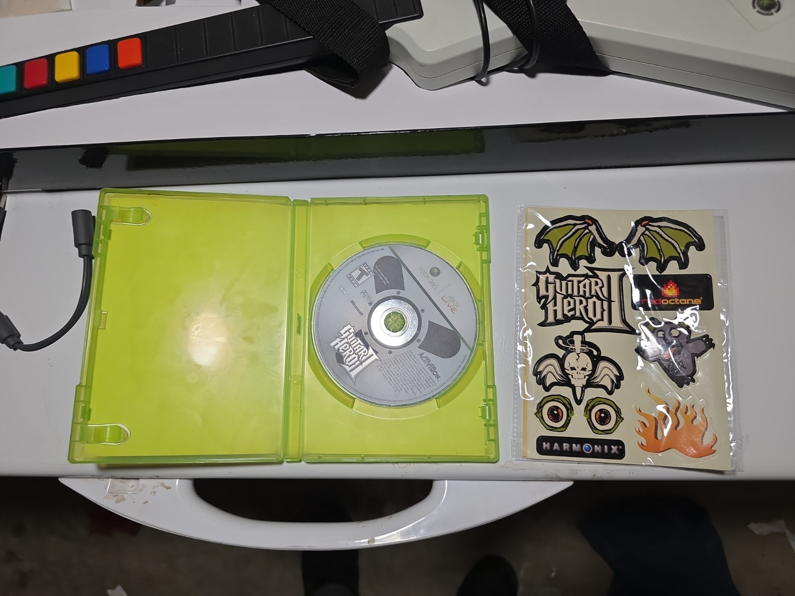 Guitar Hero II Microsoft Xbox 360 Wired X-plorer Guitar Bundle W/ Game & Strap