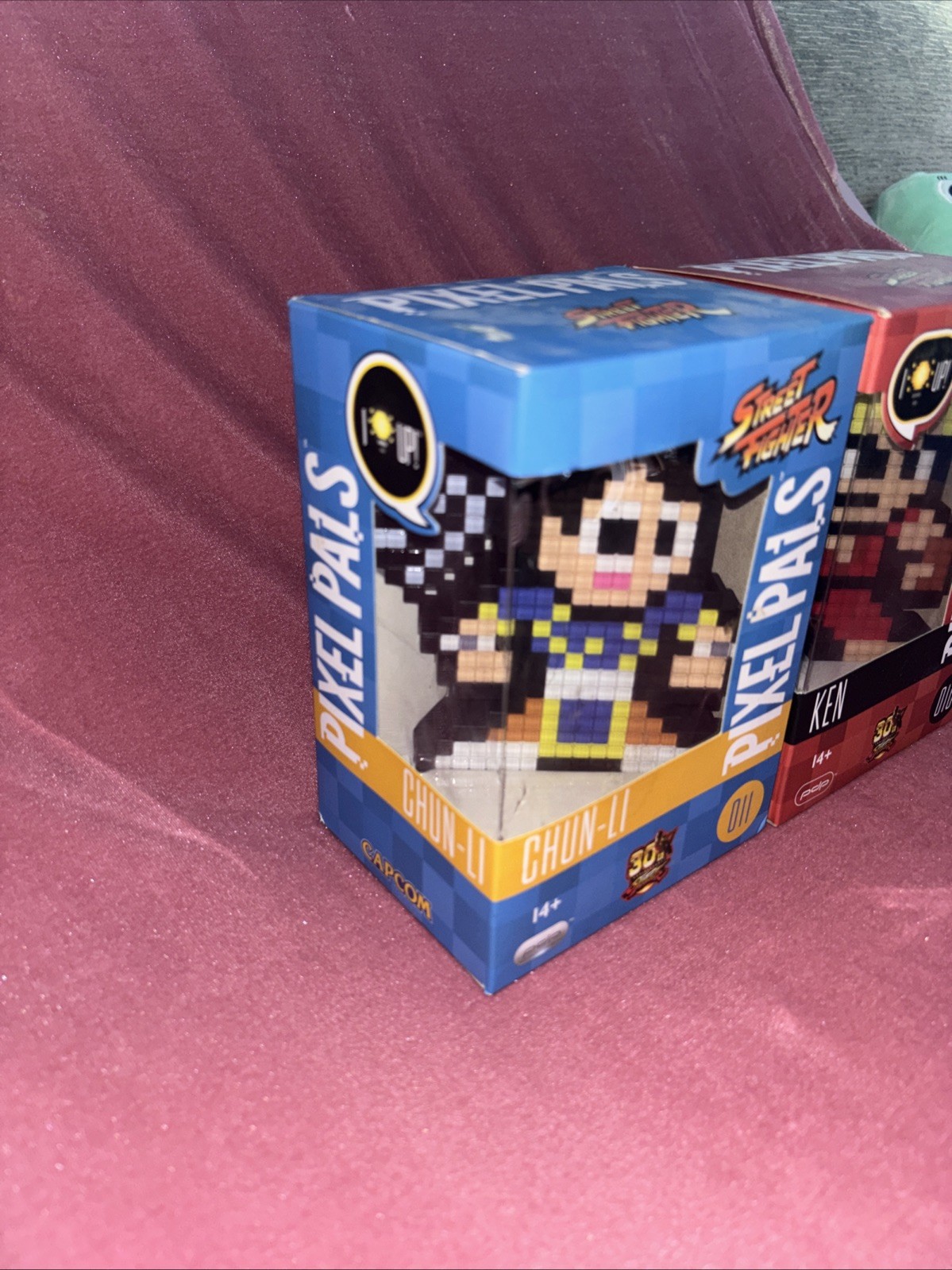 Pixel Pals: Street Fighter 30th Anniversary -Ken #016 And Chun Li#011