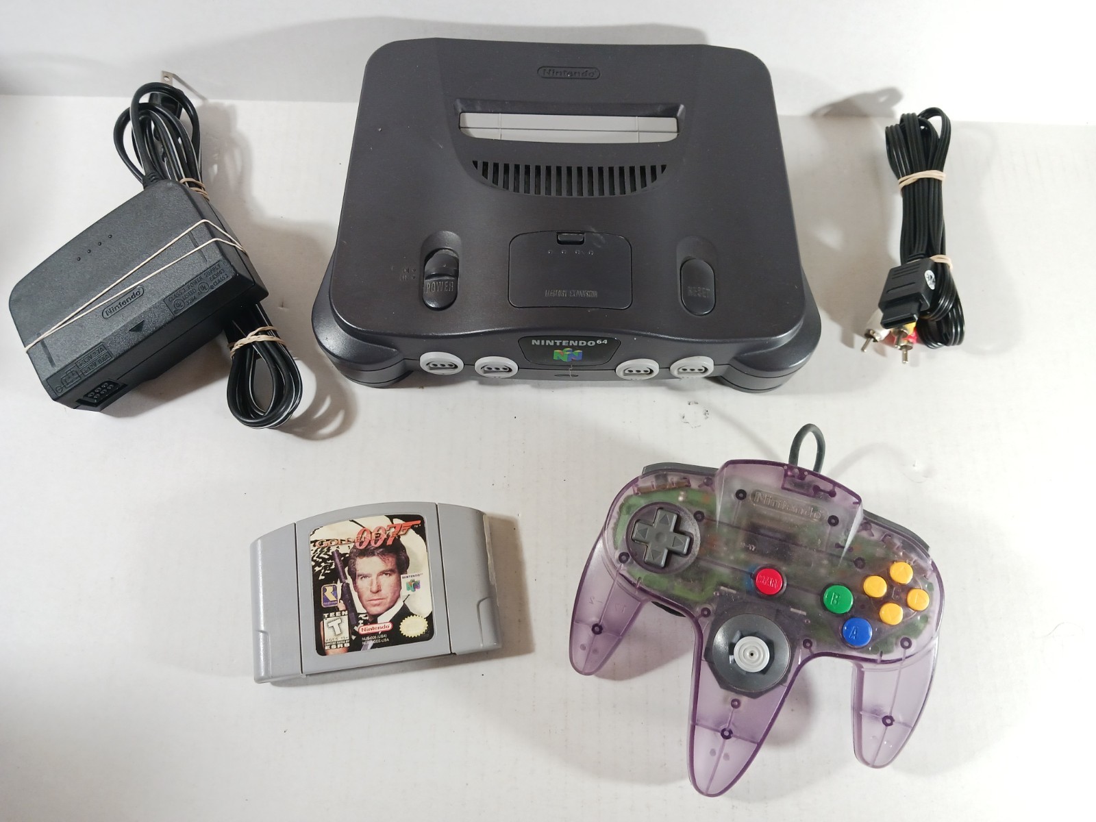 Goldeneye N64 Console Bundle Nintendo 64 007 Tight Stick Official Controller Lot