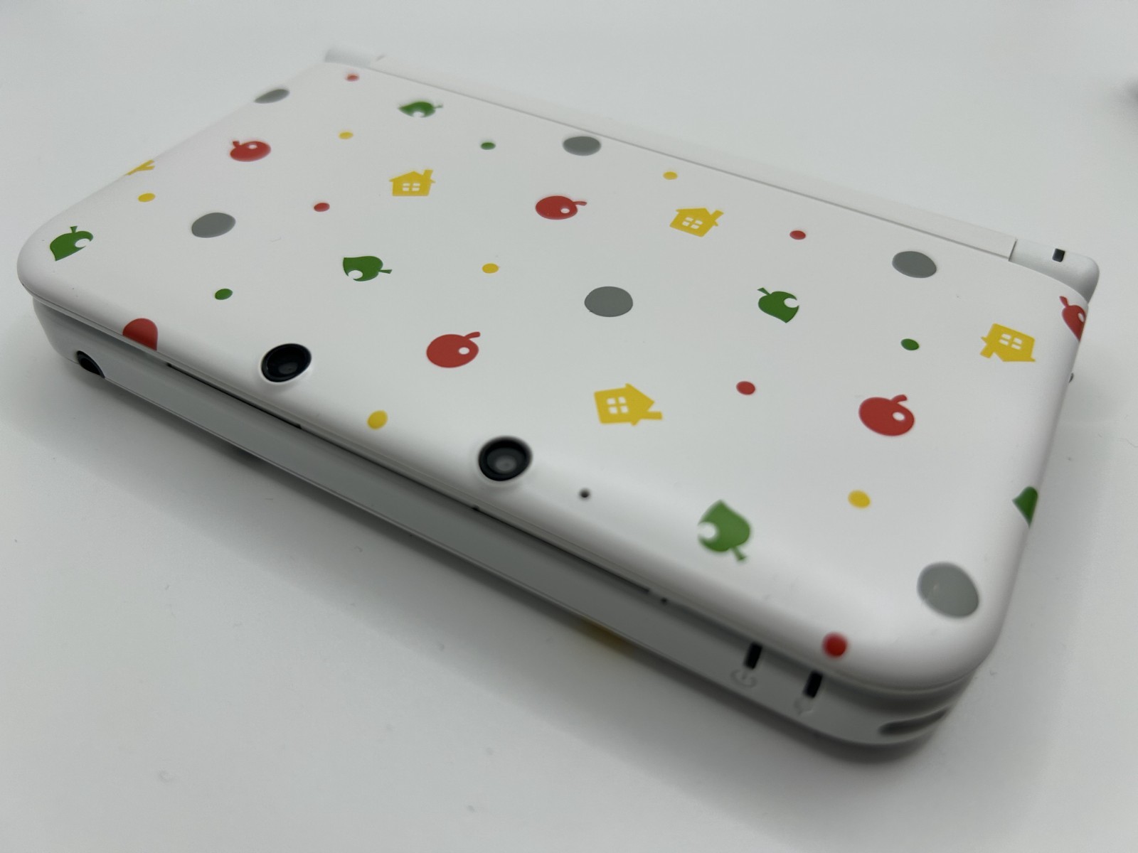 [A-rank] Nintendo 3DS LL XL console Animal Crossing with Charger/Stylus
