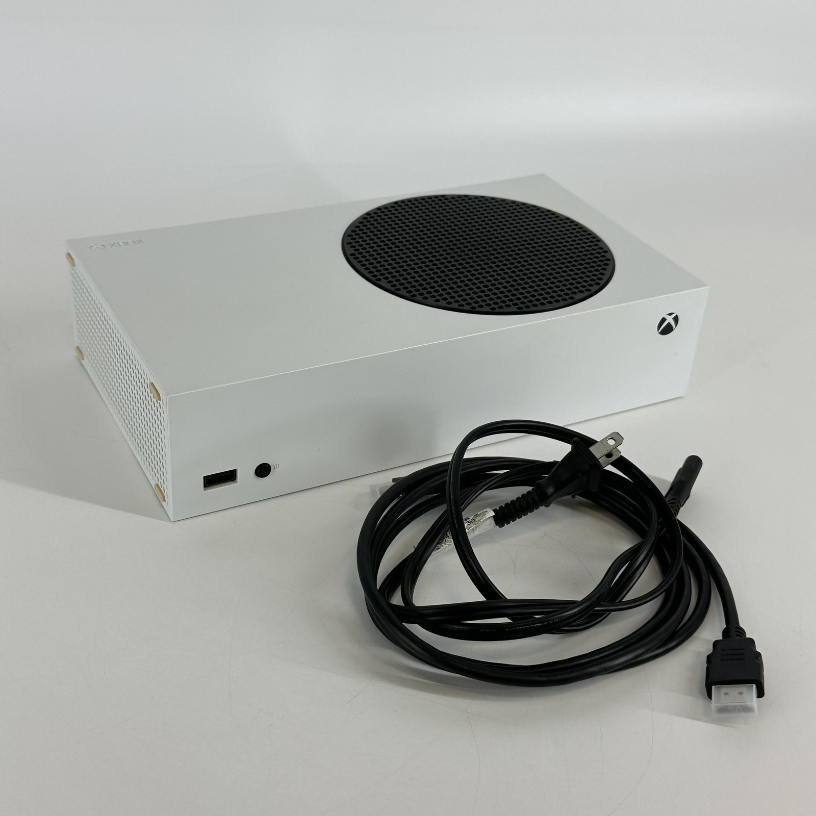 Microsoft Xbox Series S Console White 512GB w/ HDMI – Very Good w/ Smoke Odor