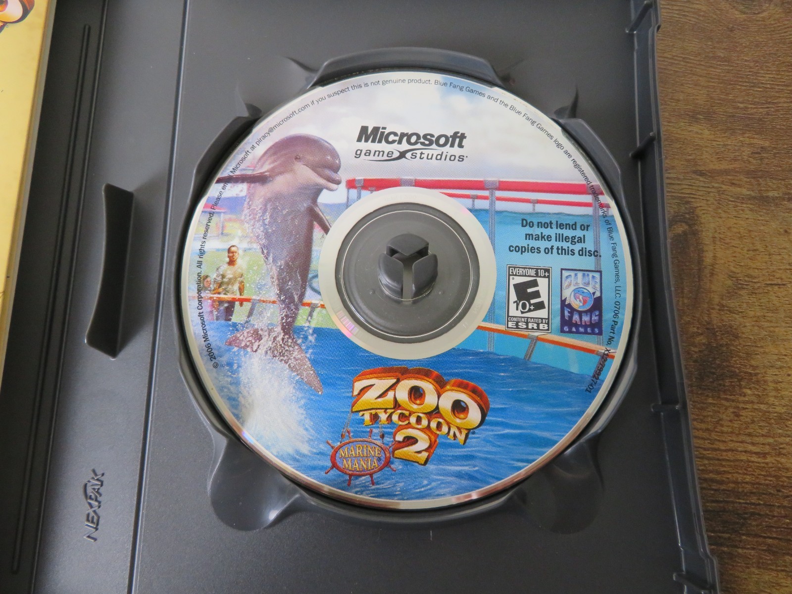 Zoo Tycoon 2: Marine Mania Expansion Pack (Windows PC 2006) w/ Manual