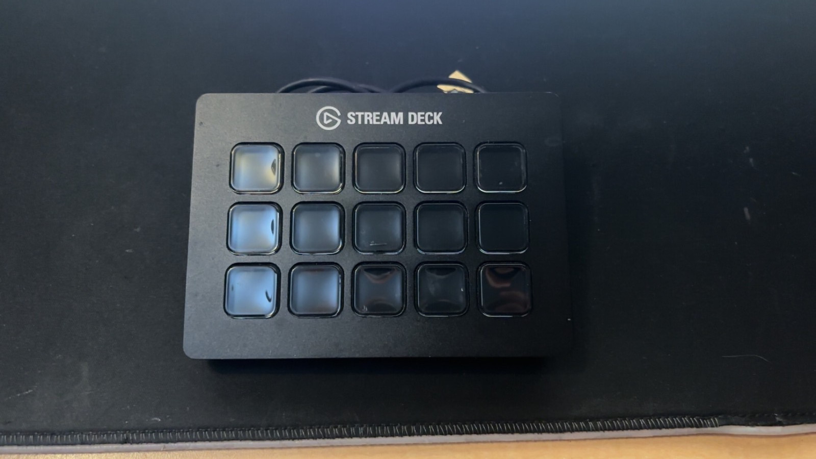 Elgato Stream Deck Live Content Creation Controller – Black, 15 Keys