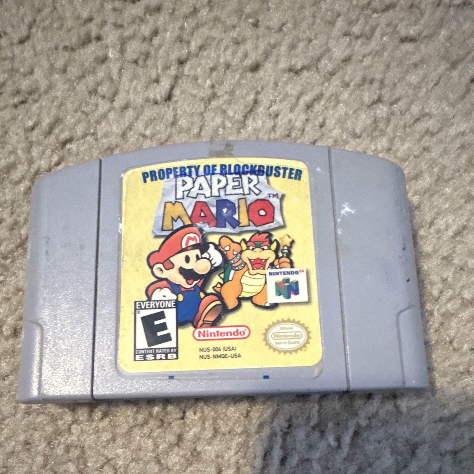 Nintendo Paper Mario N64 NTSC-U/C E-Everyone 2001 Property of Blockbuster