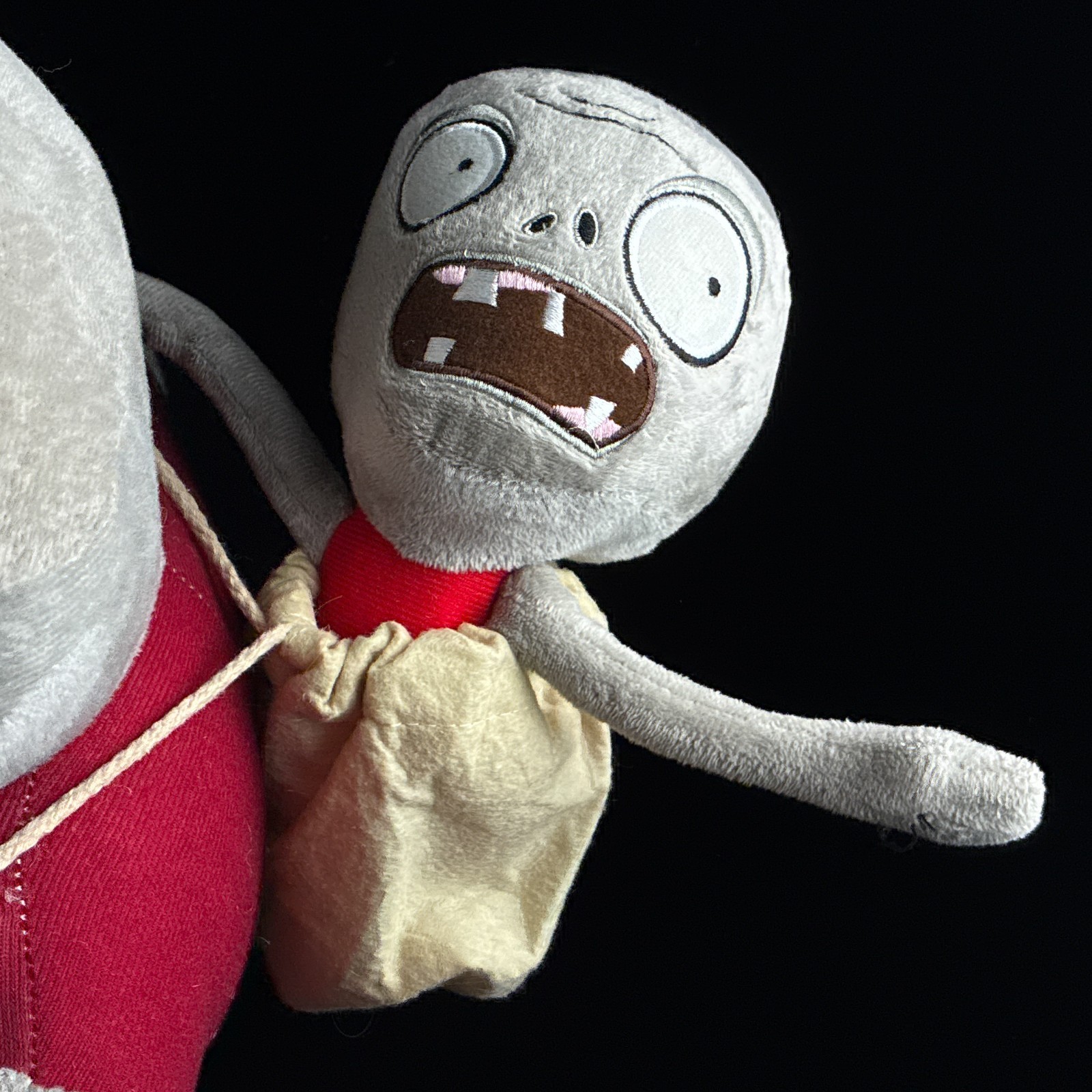 LINXIN Plants vs Zombies Gargantuar w/ Imp Large Size 20″ Zombie Plush