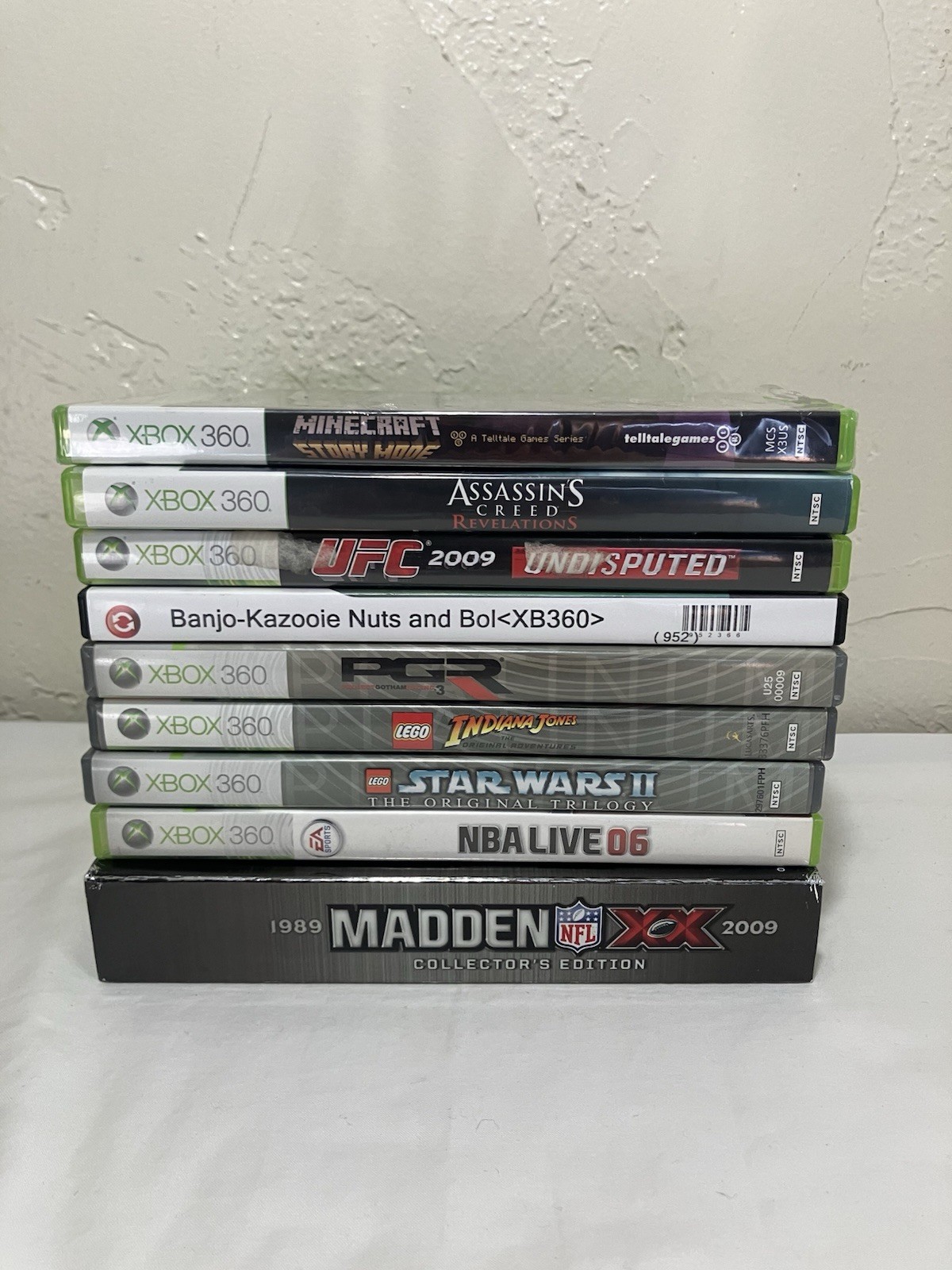 Microsoft Xbox 360 E 250GB Console #1538 W/ 9 Games, Controller, HDMI, Minecraft
