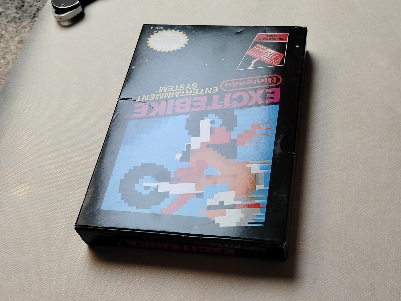 Excitebike, 1985 NES Nintendo, CIB oval seal USA, physical game, tested working
