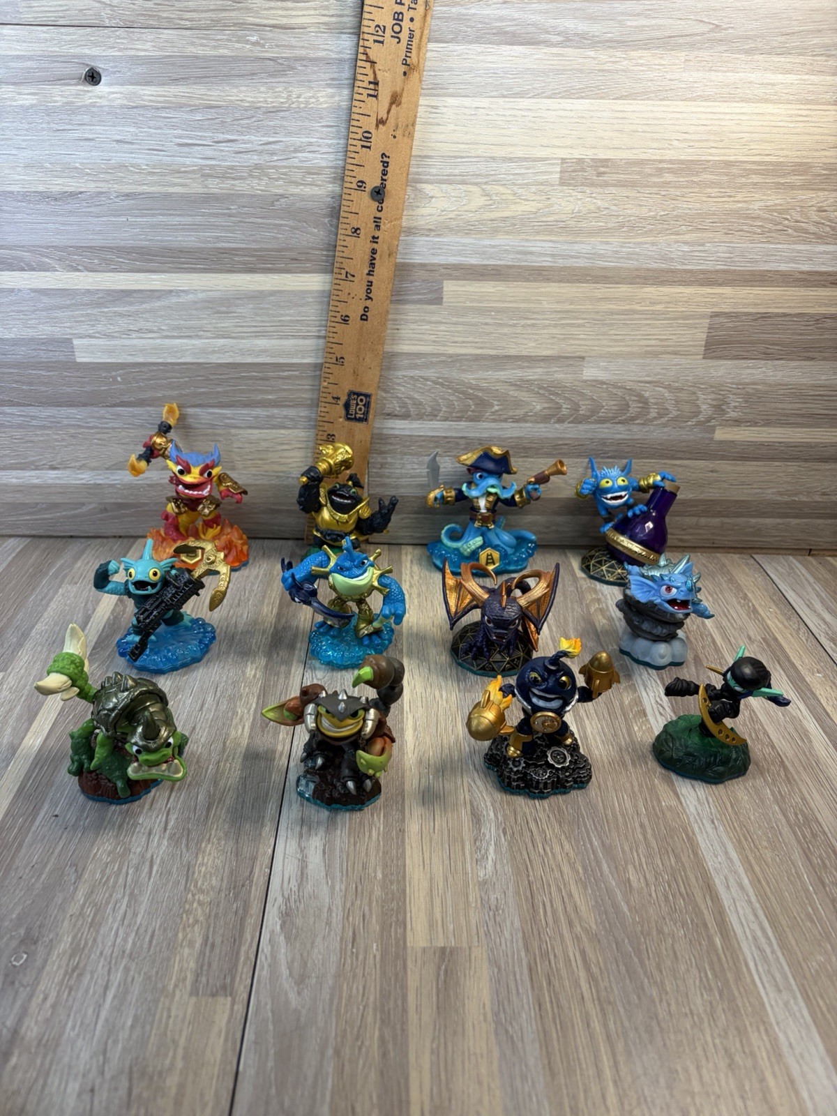 Skylanders Swap Force – 12 Figure Lot Swappers Only