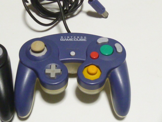 HORI Wii Classic Controller 2 Pack GameCube Controller Set
