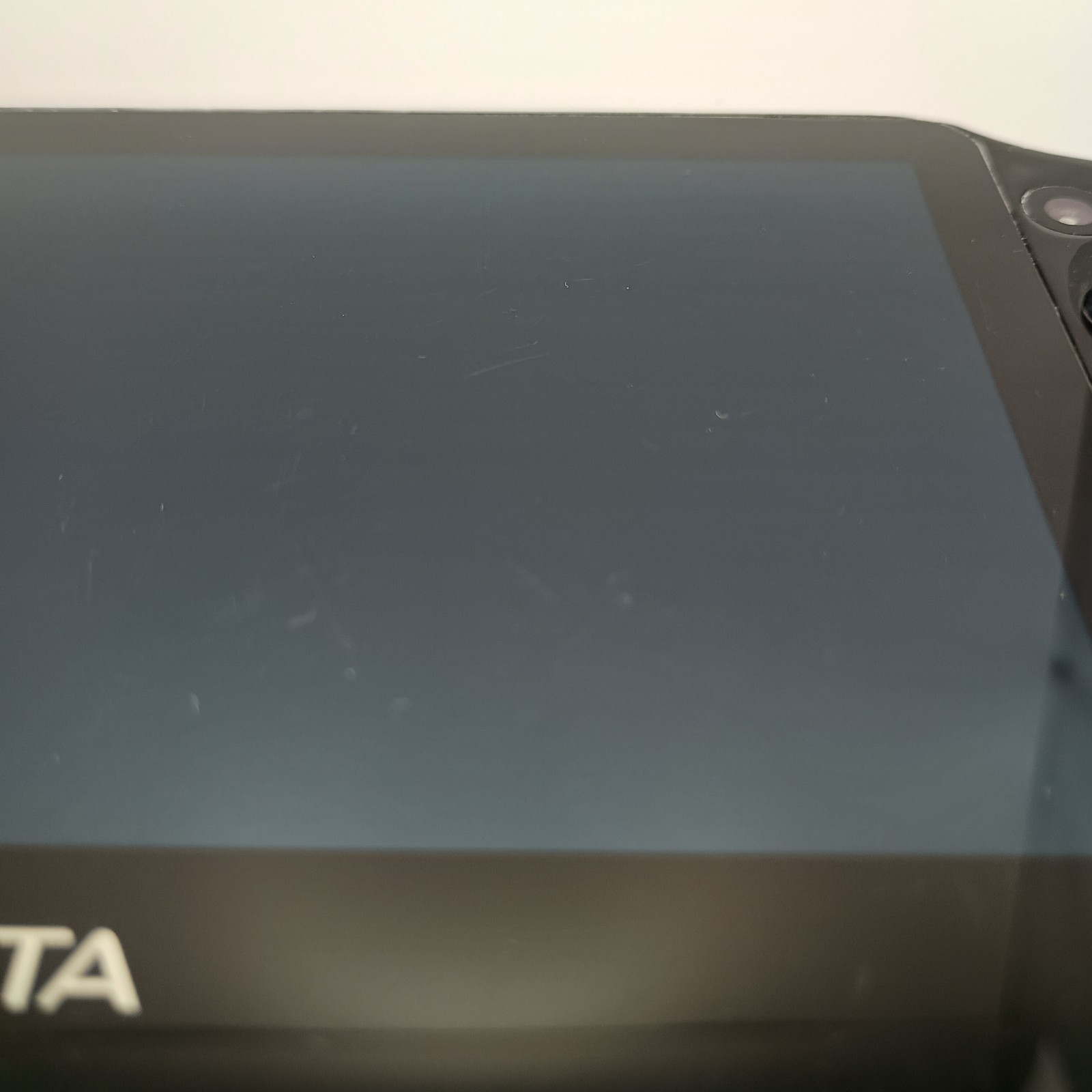 Sony PS Vita Black PCH-2000 Tested Working + Original 16GB Memory Card Minecraft