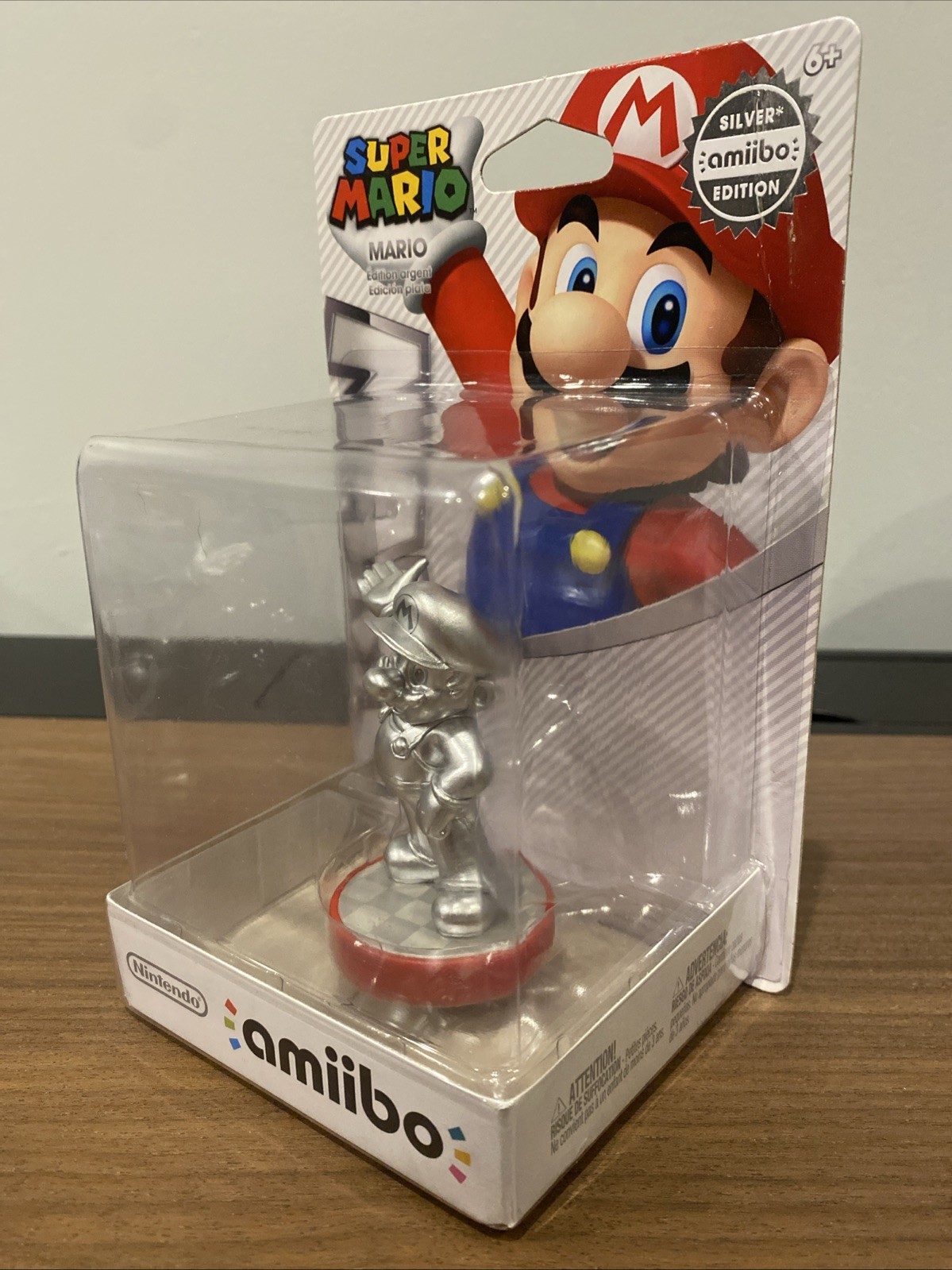 Nintendo amiibo Silver Edition Mario Super Mario Series Figure New Sealed US