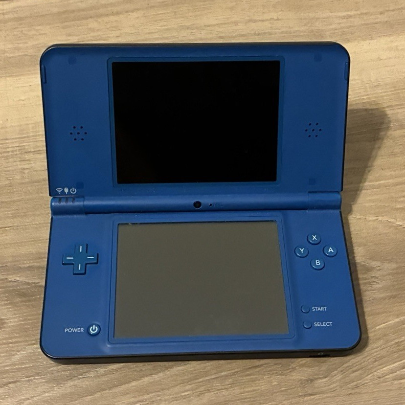 Nintendo DSi XL Blue Handheld System 256MB Wi-Fi Region Free UTL-001