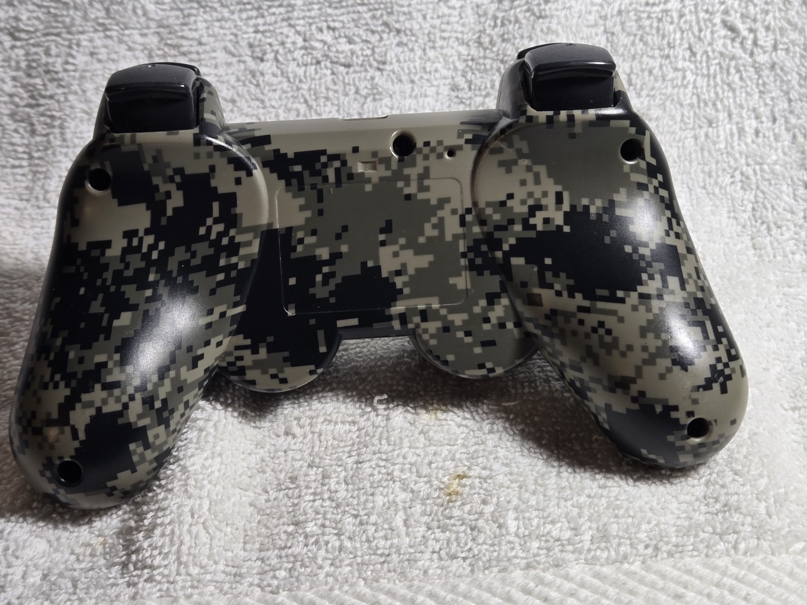 Unbranded P3 Camo Controller- Untested / No Cords