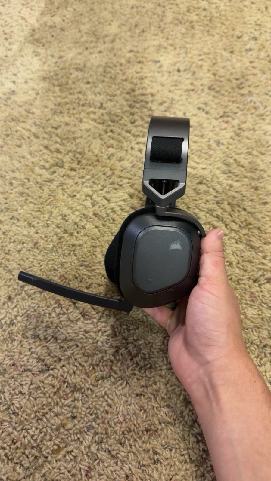 Corsair HS80 MAX Wireless Bluetooth Over-Ear Gaming Headset Boom Mic Steel Gray