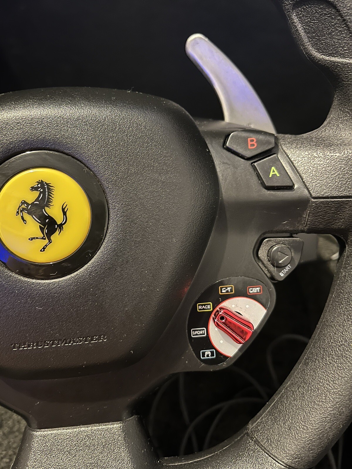XBOX 360 Thrustmaster Ferrari 458 Italia Racing Wheel and Foot Pedals