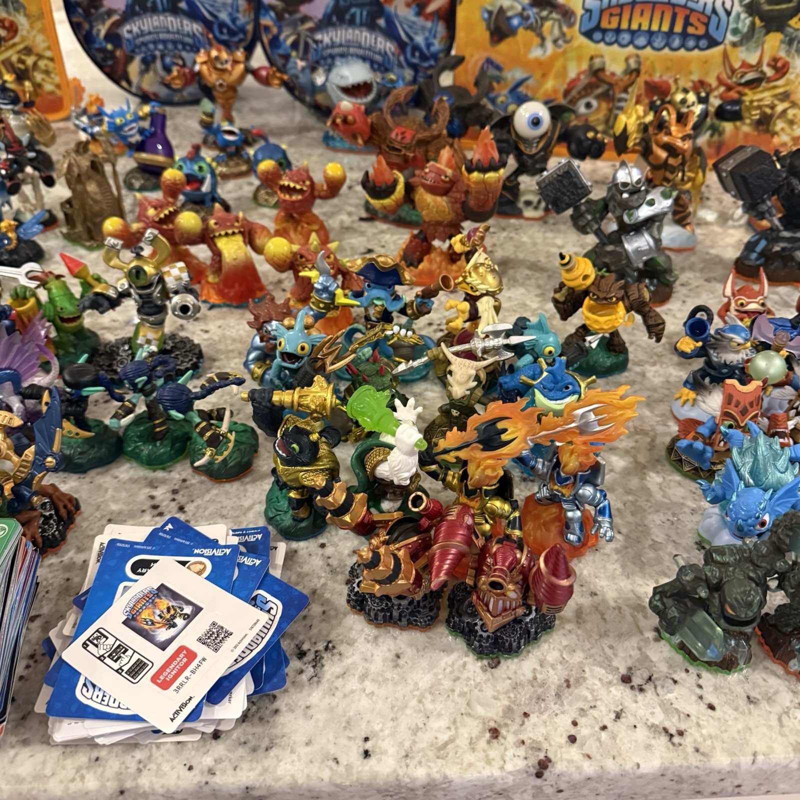 Large Skylanders Figure & Accessory Lot (Read Description) Giants Spyro Swap Etc