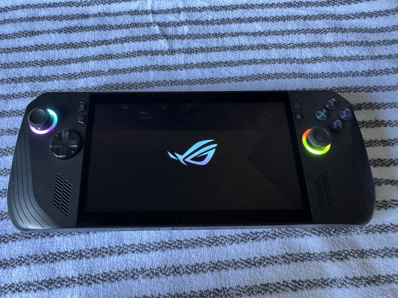 ASUS ROG Ally X Z1 Extreme 7” 120Hz FHD, 4TB SSD Upgrade — 24GB RAM — w Charger