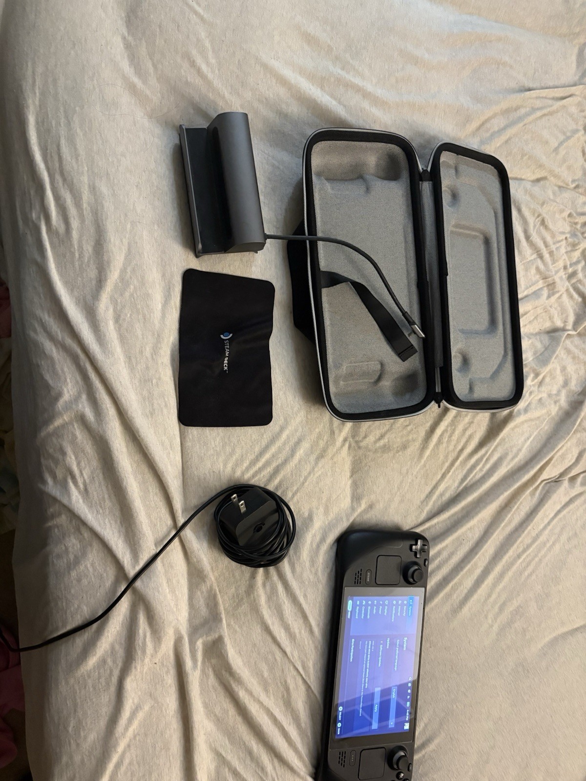 Valve Steam Deck LCD 512 GB Model With unofficial dock | Great Condition