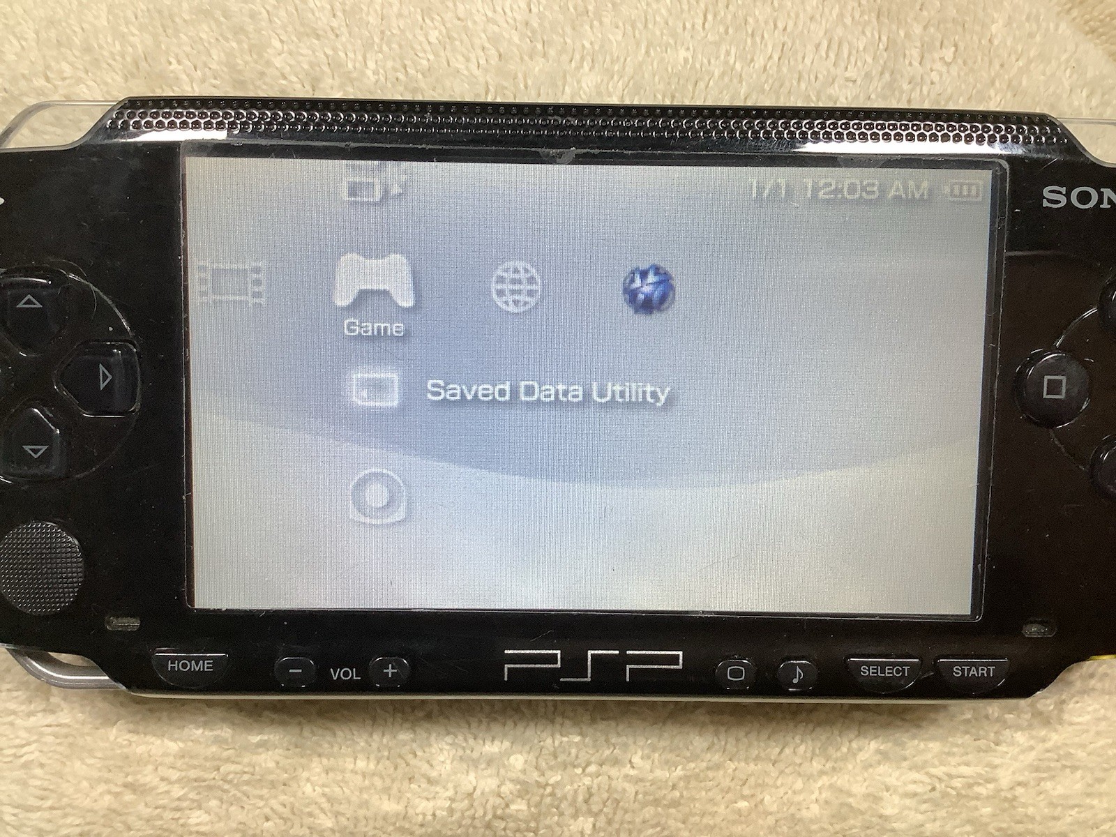 Sony PSP 1001 (N.A.) Handheld Gaming Console – Black
