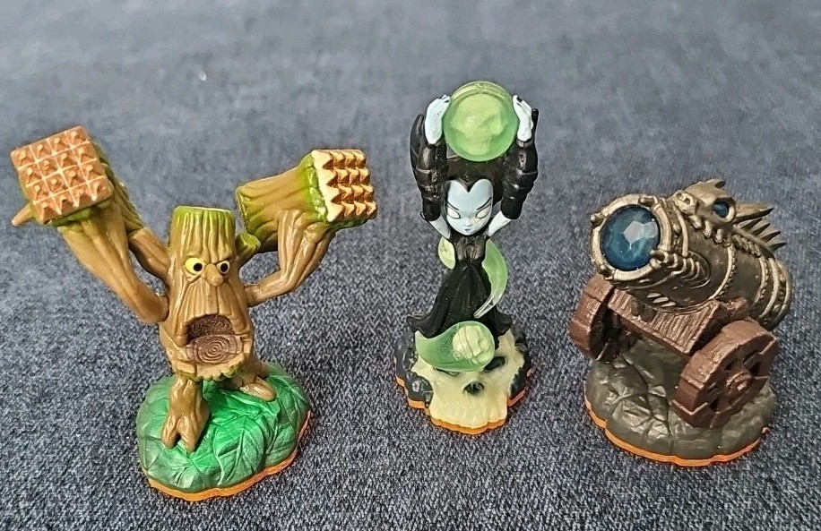 Activision Skylanders Lot Of 3 Stump Smash, Hex, Dragonfire series 2 Character
