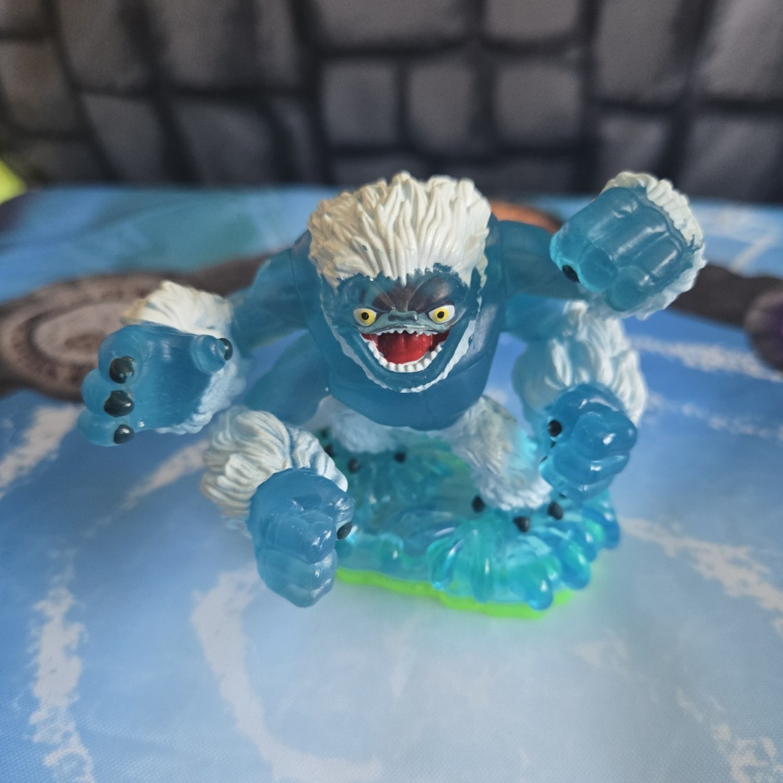 Activision Skylanders Slam Bam Translucent Collectible Character Figure E2123A