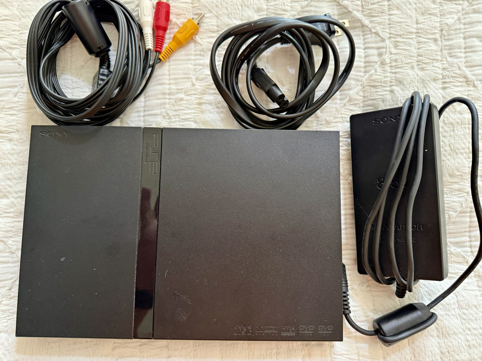 Sony PS2 Slim SCPH-70001 NTSC-U/C Black DVD Playback w/ AV RCA & Power