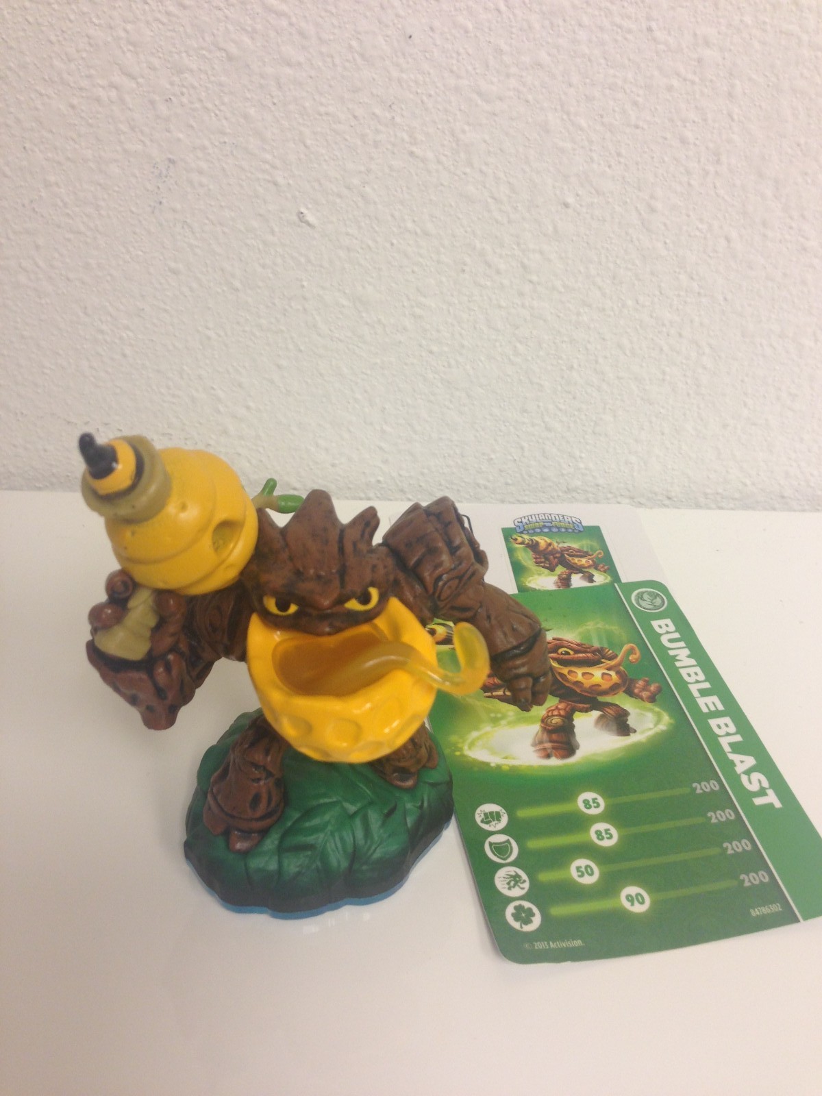 SKYLANDERS SWAP FORCE BUMBLE BLAST FIGURE LOOSE+CARD+CODE