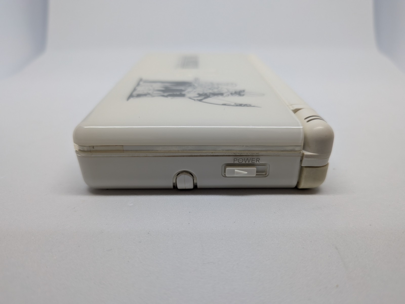 Nintendo DS Lite Final Fantasy XII Revenant Wings Console with Charger