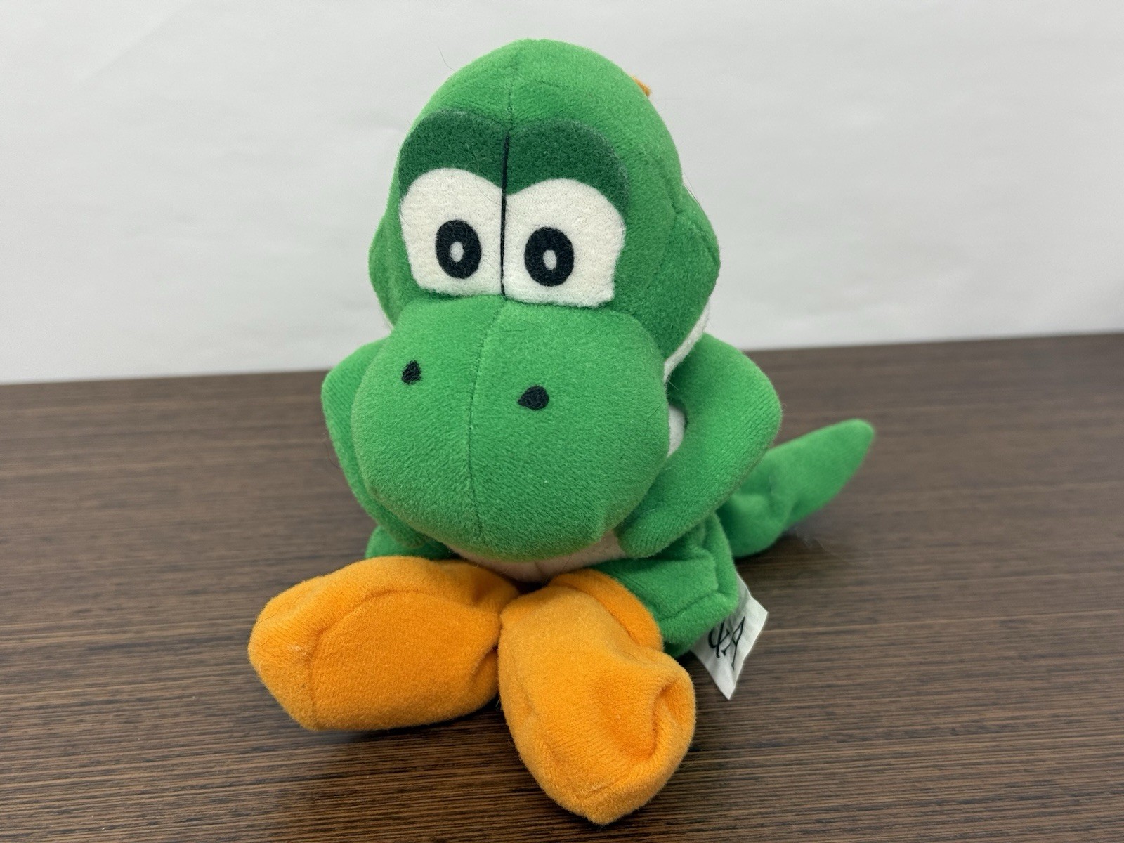Nintendo 64 Collectible Yoshi Beanbag Plush – 1997 BD&A Super Mario 64 – Vintage