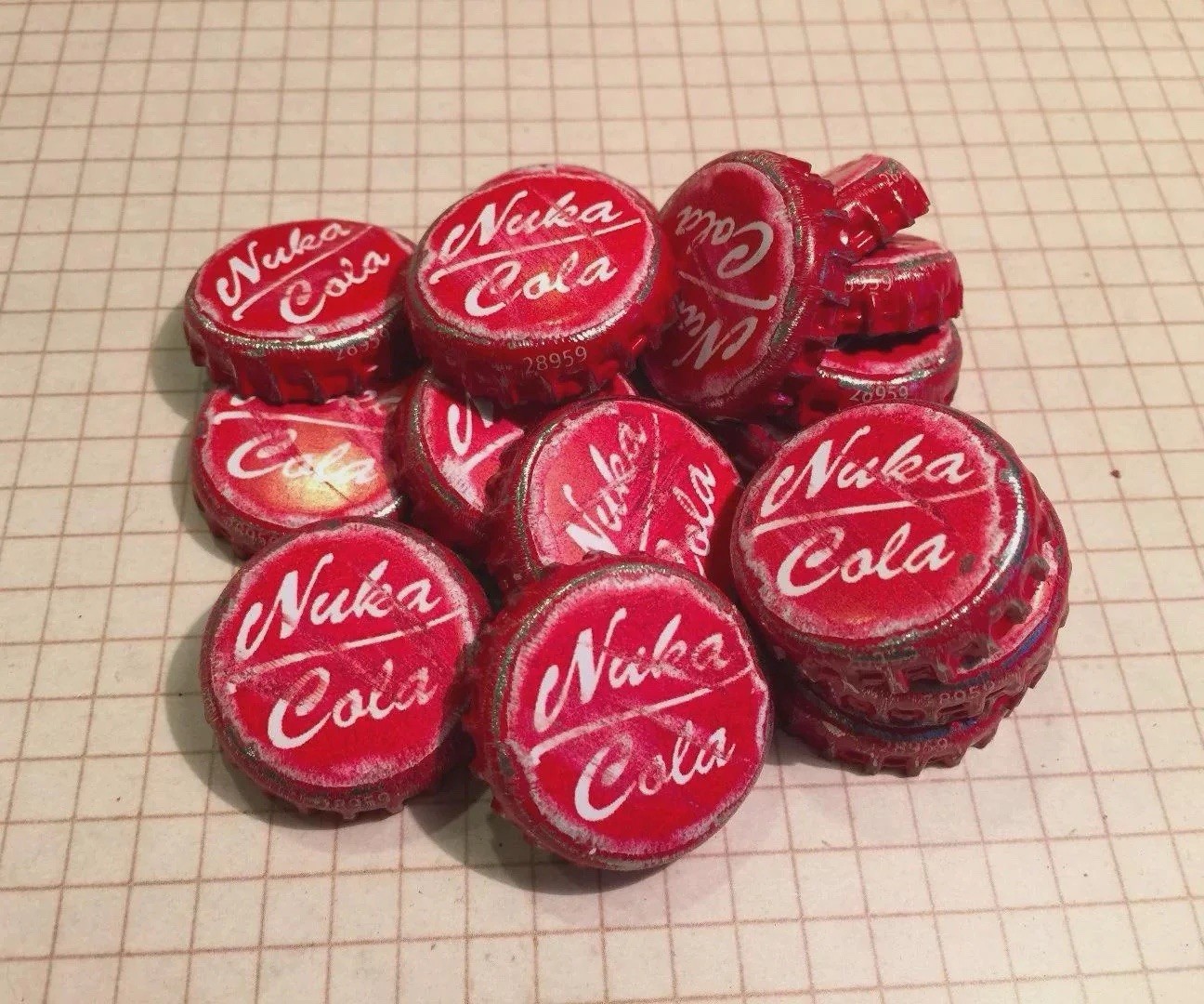 FALLOUT 76 ☢️ 40,000 Caps (Max Caps) + 100 Energy Bobbleheads PS4/PS5