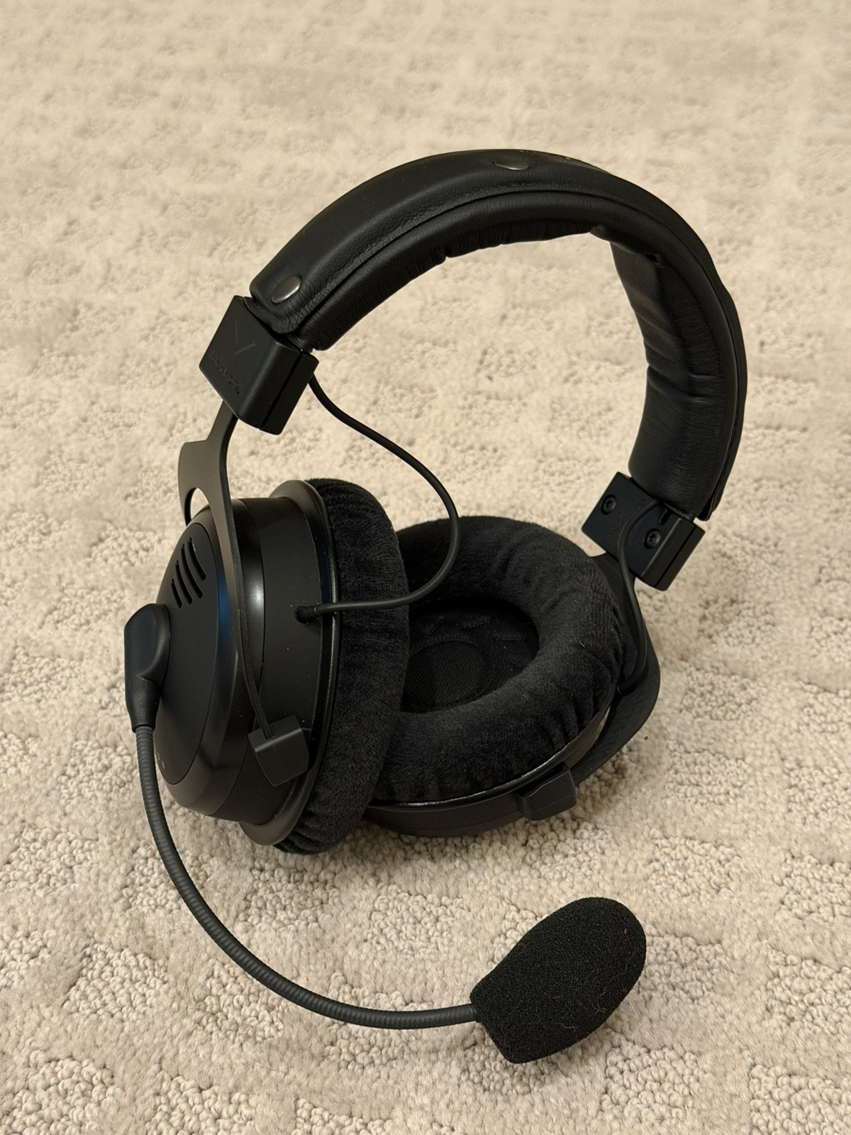 Beyerdynamic MMX 330 PRO Open-back Gaming Headset