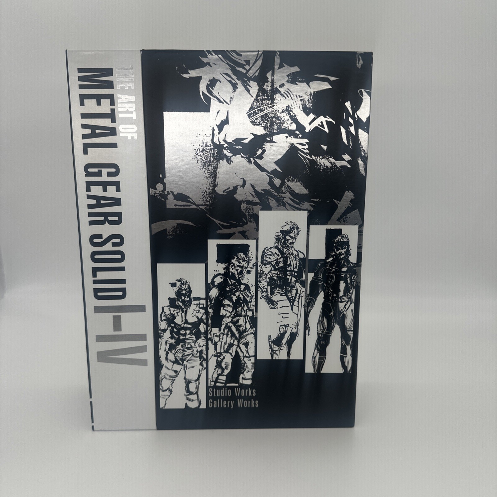 Dark Horse Studio Works & Gallery Works the Art of Metal Gear Solid I-IV