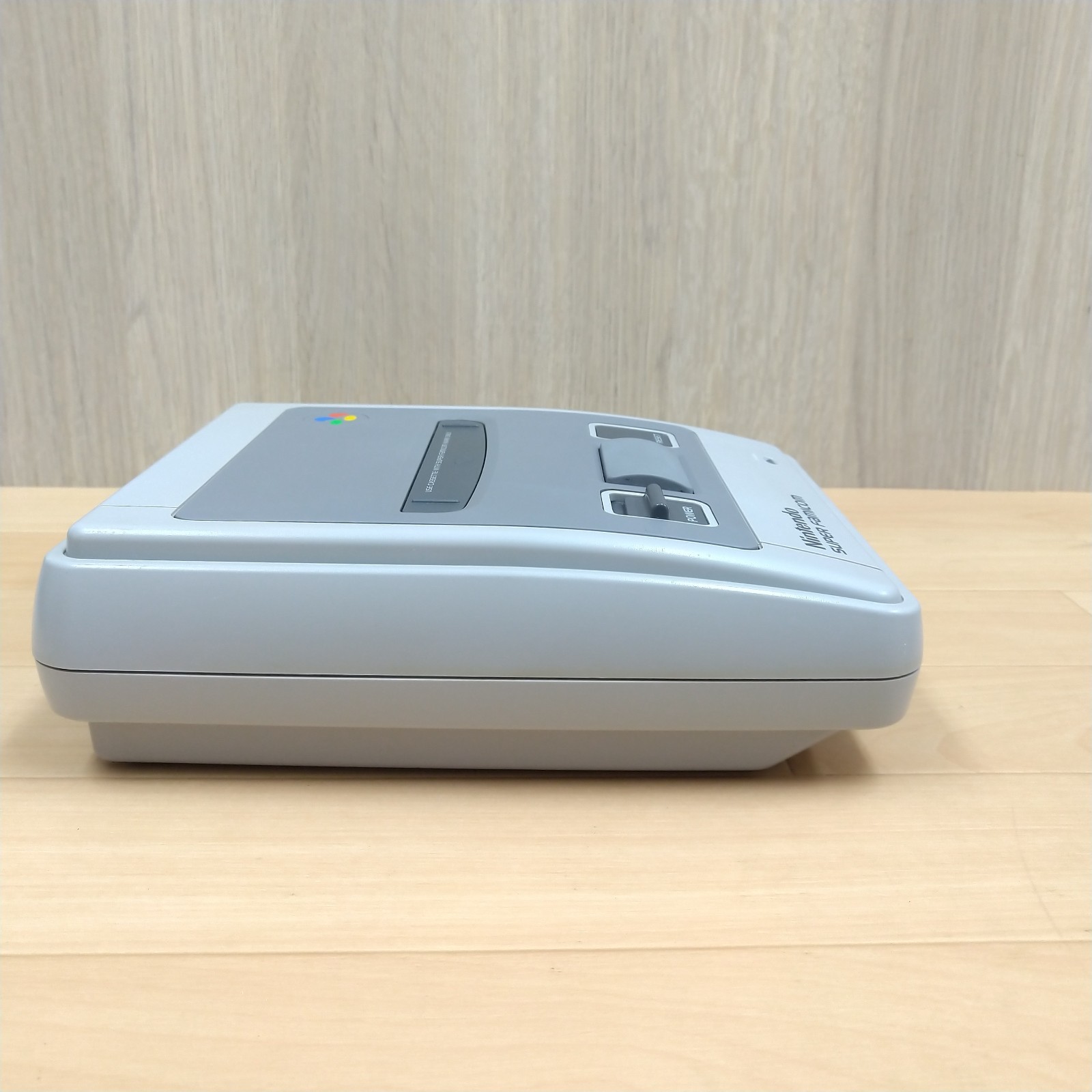 Nintendo Super Famicom Console with Mario World Storage Case & Japanese Game