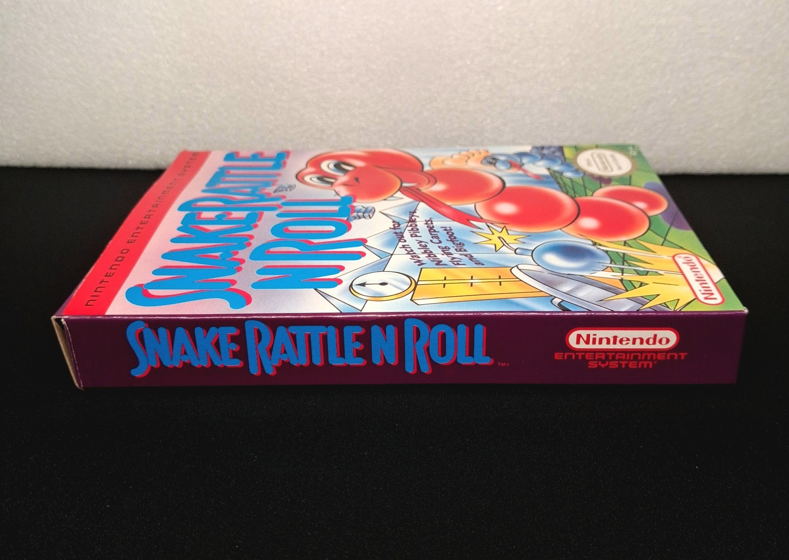 Snake Rattle n Roll (Nintendo NES, 1990) Box Only Very Good Condition