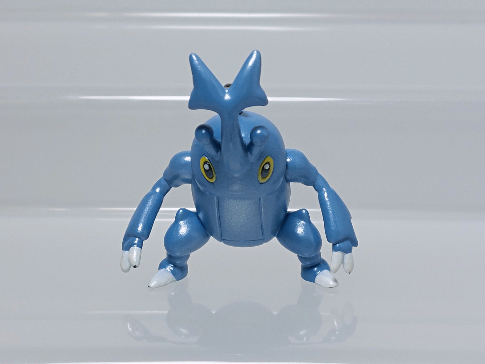 Heracross Metallic ver Pokemon Keychain Figure Banpresto 2009 Japan G04 1.85in