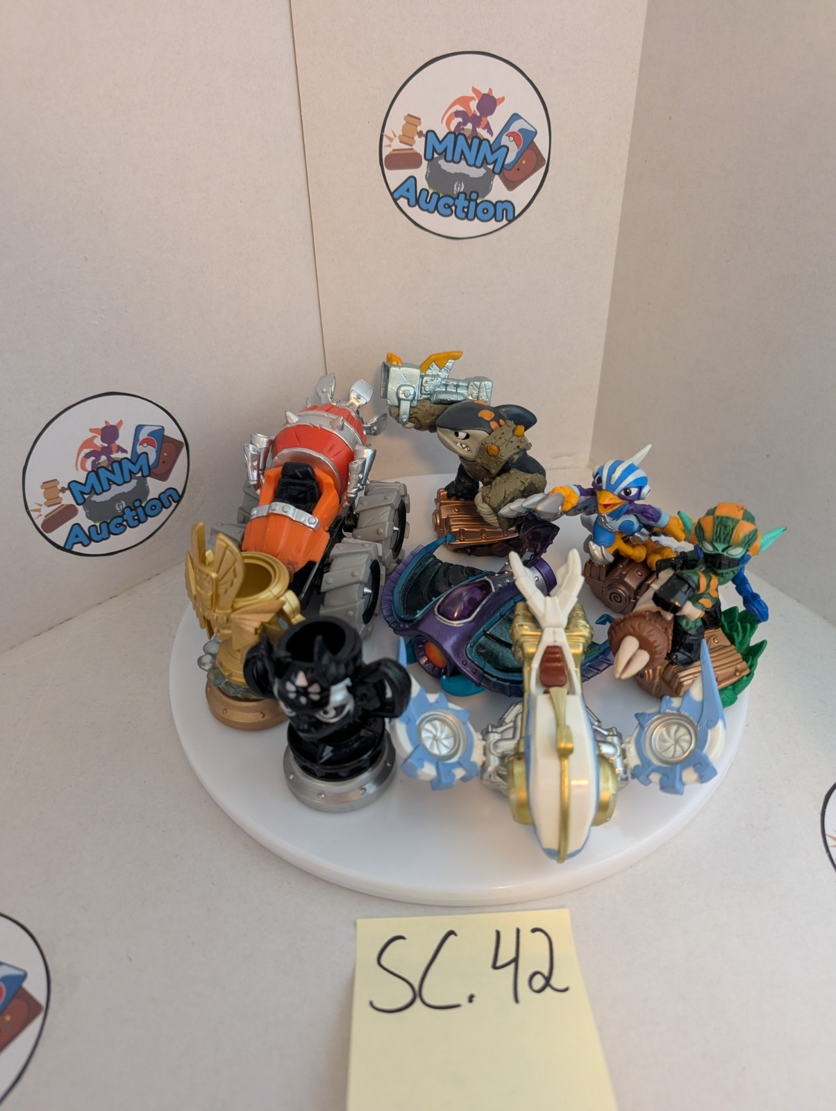Skylanders Superchargers mixed vehicle and character lot Kaos and Sea Trophy