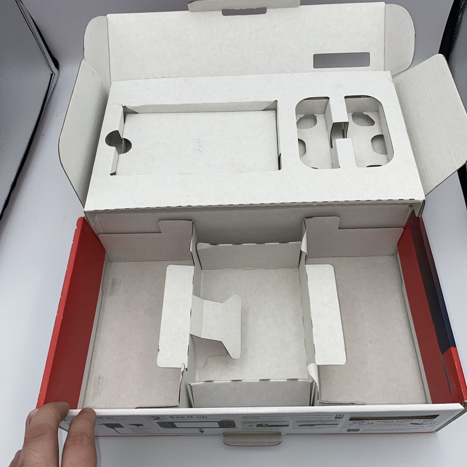 Nintendo Switch Complete With Box And Carrying Case Tested And Working