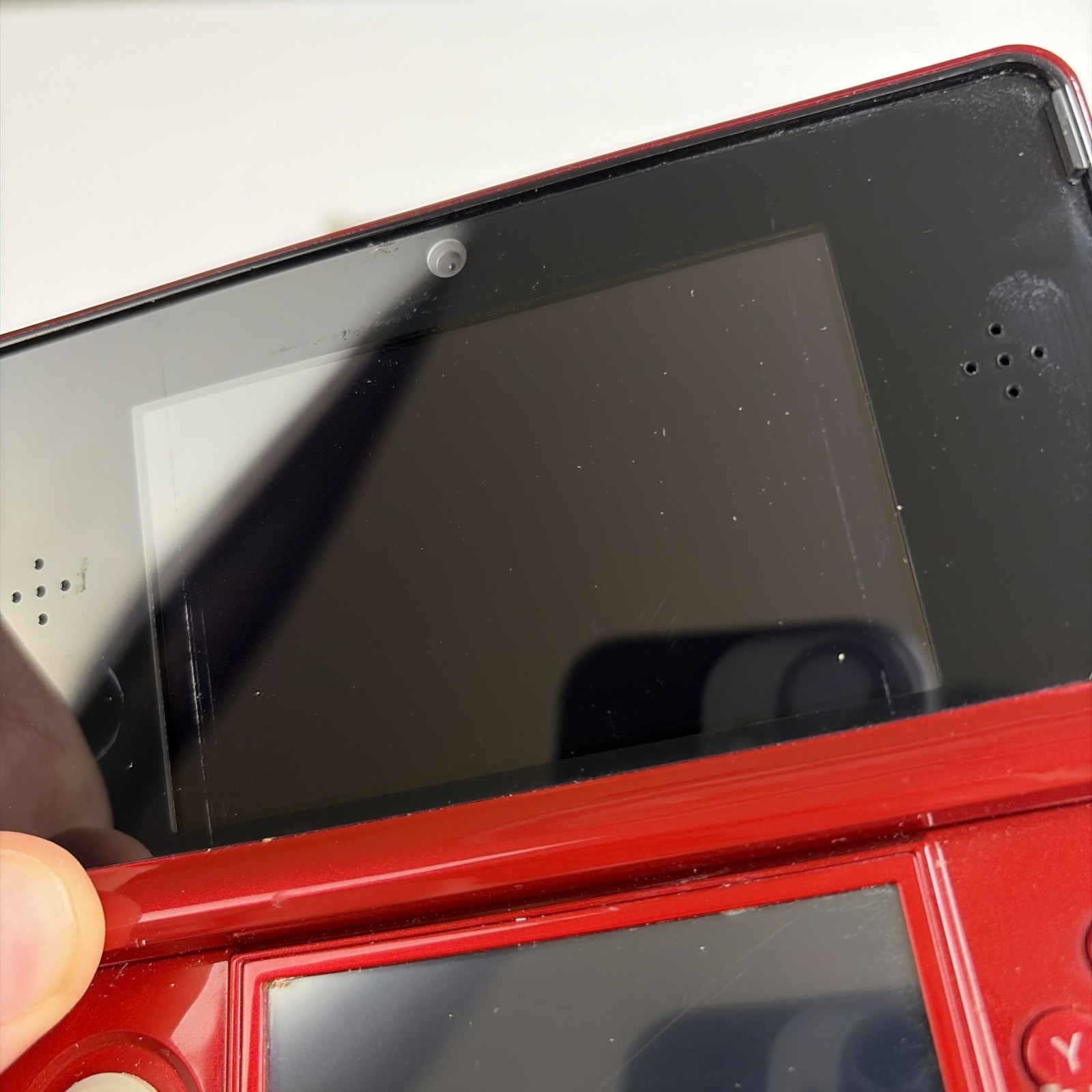 Nintendo 3DS System – Red Region USA, Charger US Model